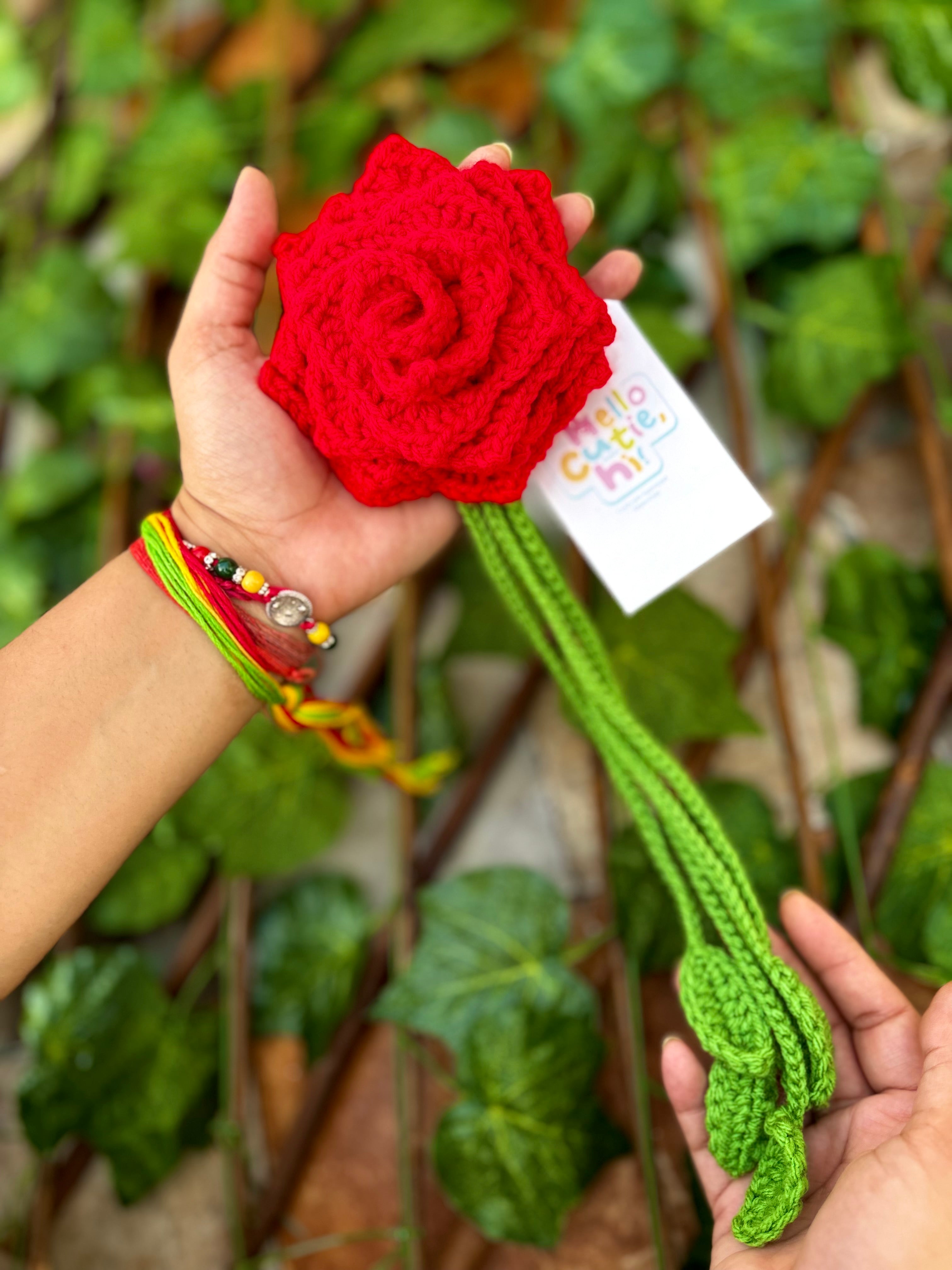 Bloom & Tie – Handmade Crochet Rose Curtain Tieb