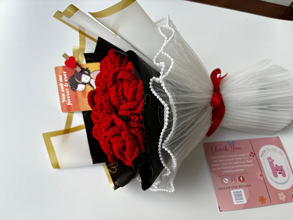 Pearl Wrapped Everlasting Love Crochet Rose Bouquet